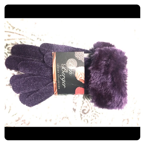 Ben Berger Accessories - NWT Ben Berger Gloves Luxury Coll.